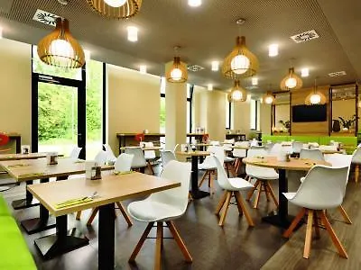 Super 8 By Wyndham