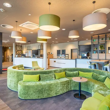 Hotel Super 8 By Wyndham 3*