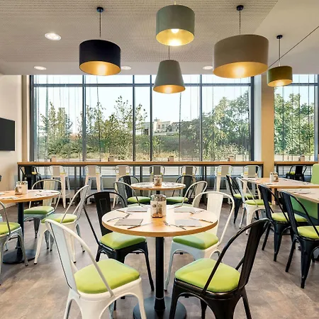 Super 8 By Wyndham