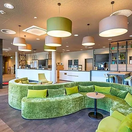 Super 8 By Wyndham 3*