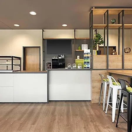 Super 8 By Wyndham Hotel Dresde