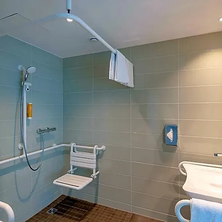 Super 8 By Wyndham Hotel Dresden