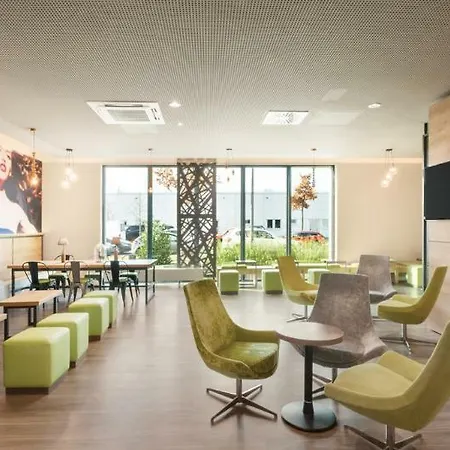 Super 8 By Wyndham 3*