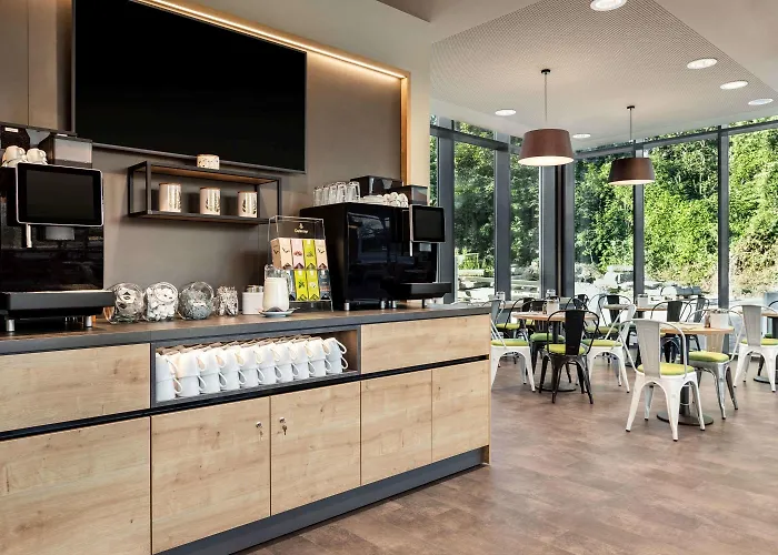 Hotel Super 8 By Wyndham 3*