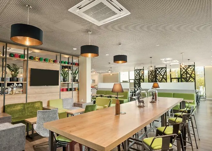 Hotel Super 8 By Wyndham 3*