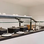 Super 8 By Wyndham Hotell Dresden