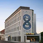 Super 8 By Wyndham Hotell