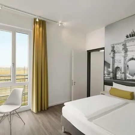 Super 8 By Wyndham 3*