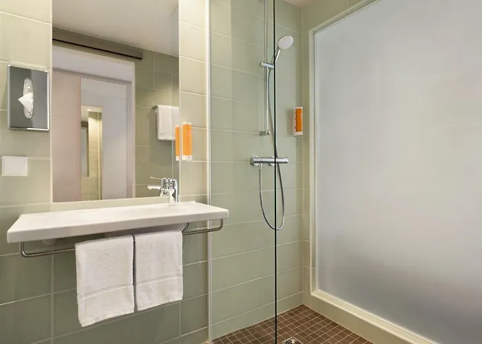 Super 8 By Wyndham Dresden