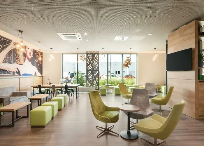 Super 8 By Wyndham 3*